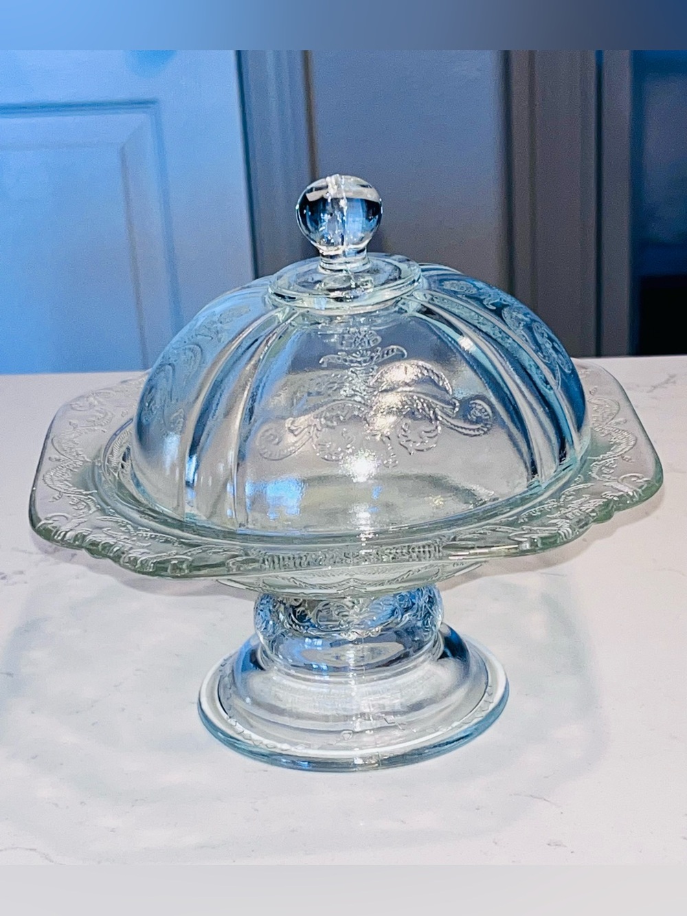 Vintage Federal Glass Madrid Pattern Pedestal Clear Butter/Cheese Covered Dish